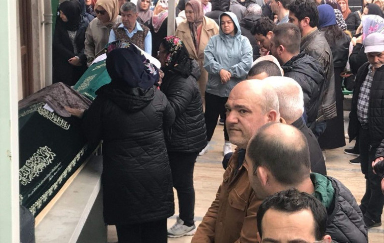 3 akrabasını katleden caniden kan donduran itiraf Haklı olan istekleri yüzünden tartışma yaşandı... Balkondan kaçmasa onu da öldürecektim