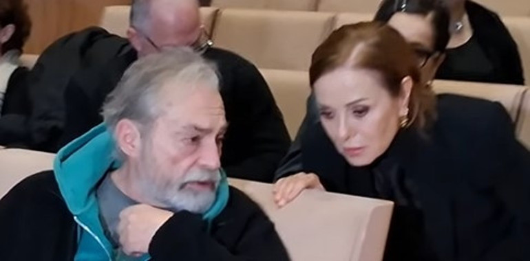 Ünlü isimlerden büyük usta Ahmet Levendoğluna veda Tüm öğrencilerin sana hayrandı