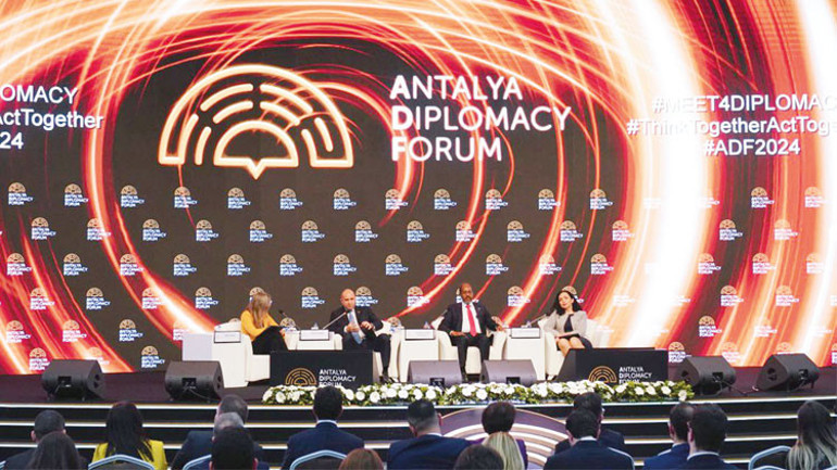 Antalya’da ‘diplomasi’ alarmı: Listeler alındı ‘GBT’ler yapıldı