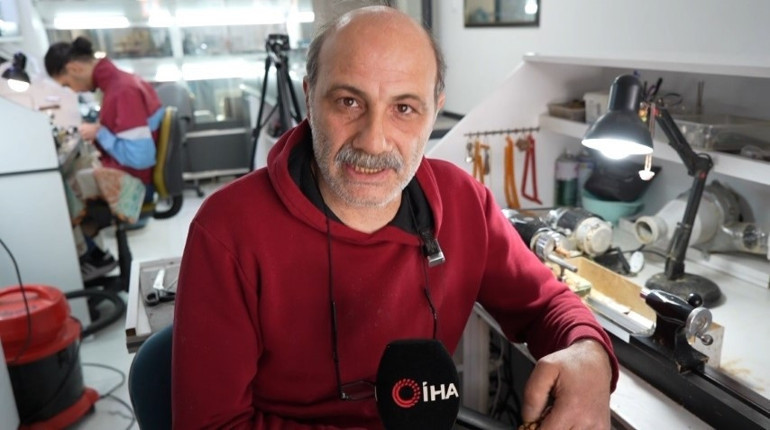 10 yıl önce hobi olarak başladı, şimdi siparişlere yetişemiyor Brezilyadan getirtip işliyor: 100 bin liraya satılan var | Yurt dışındaki Türklerden yoğun talep