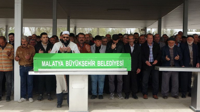 Öğretmen kızı Tuba Bahar Günaydını canice öldürdü Annesi önce intihar dedi, sonra kan donduran gerçek ortaya çıktı