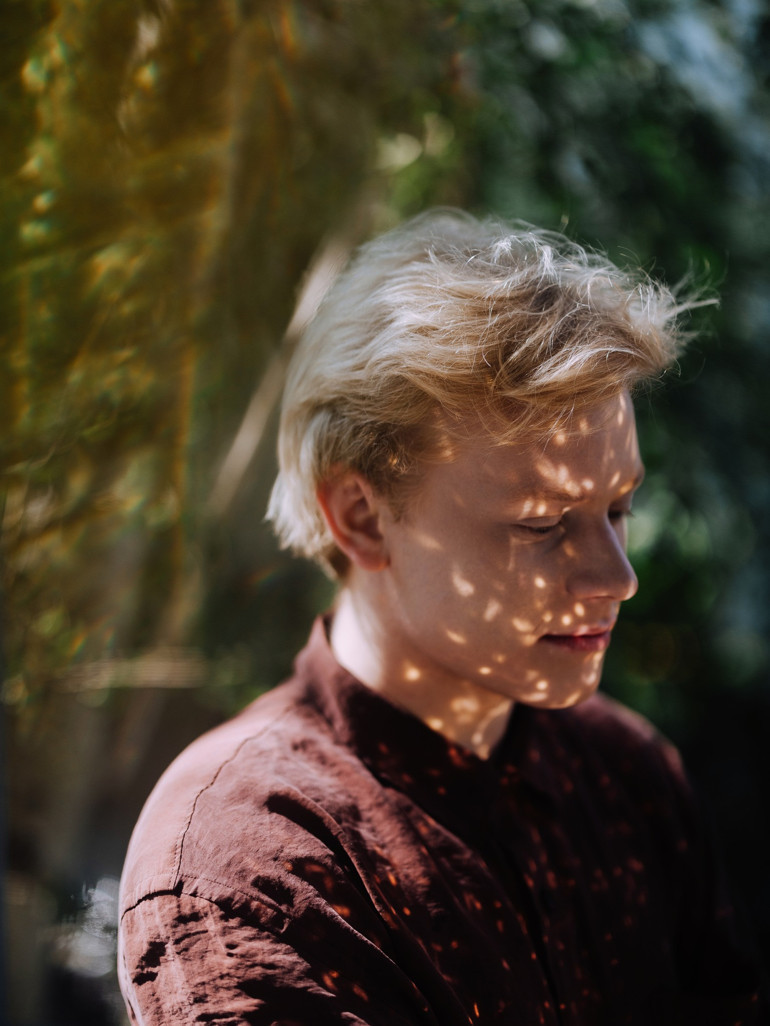 Genç yetenekler piyano başında