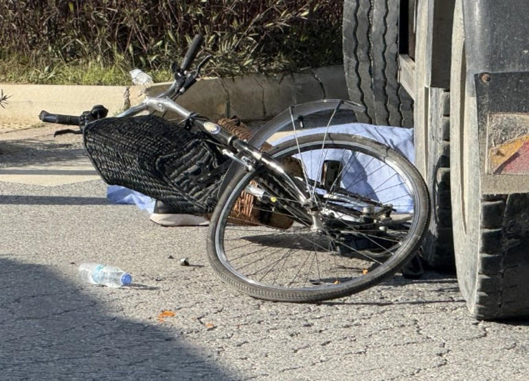 Beton mikseri faciası: Genç kadın olay yerinde yaşamını yitirdi