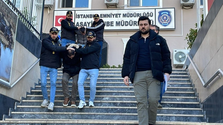 İstanbulda genç kadın ağaçlık alanda ölü bulunmuştu DNA incelemesinde cinsel saldırı detayı: 3 kişi gözaltına alındı