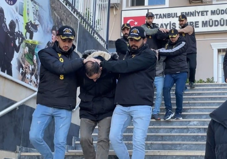 İstanbulda genç kadın ağaçlık alanda ölü bulunmuştu DNA incelemesinde cinsel saldırı detayı: 3 kişi gözaltına alındı
