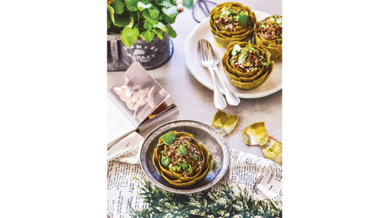 Tezgâhlarda enginar mutfaklarda bahar var