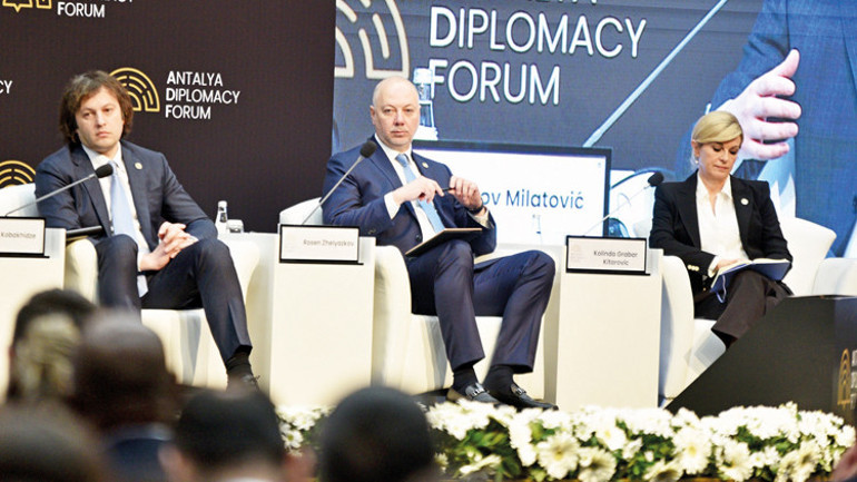 Dünya diplomasisi Antalya’da buluştu... Erdoğan’dan dünyaya çağrı: Diyalog, ortak akıl küresel vicdan