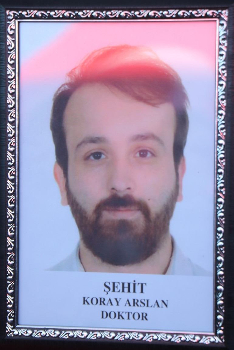 Pençe- Kilit Operasyon bölgesinde şehit olmuştu... Şehit doktor, annesinin ‘Oğlum gitme’ sözüne bu yanıtı vermiş Acı detay