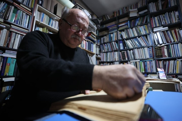 Babasına özenerek başladı; eline para geçtikçe satın alıp evinde biriktirdi | Türkiyede çok nadir ve zor bir işi yapıyorum