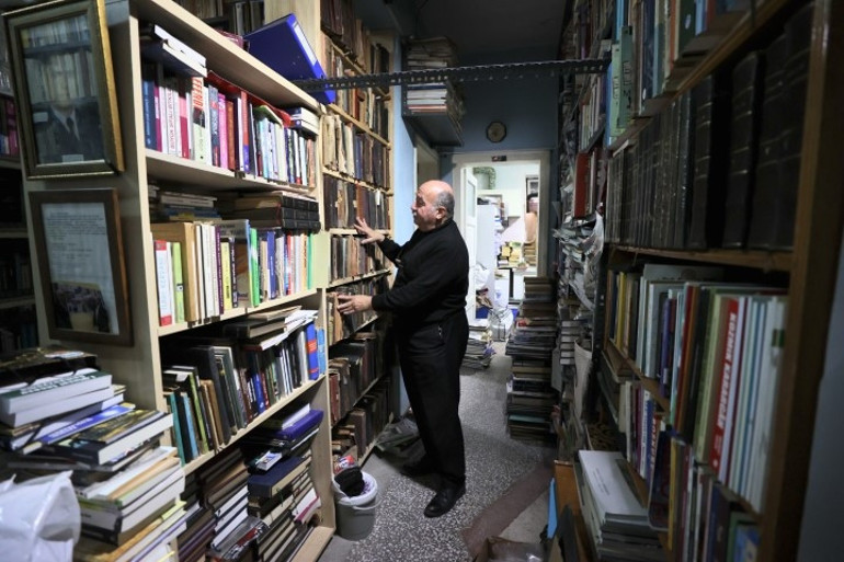 Babasına özenerek başladı; eline para geçtikçe satın alıp evinde biriktirdi | Türkiyede çok nadir ve zor bir işi yapıyorum