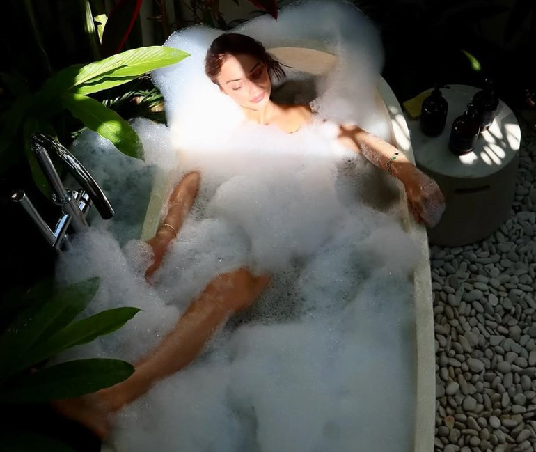 Rabia Soytürkün çok konuşulan fotoğraflarına sevgilisi ne dedi