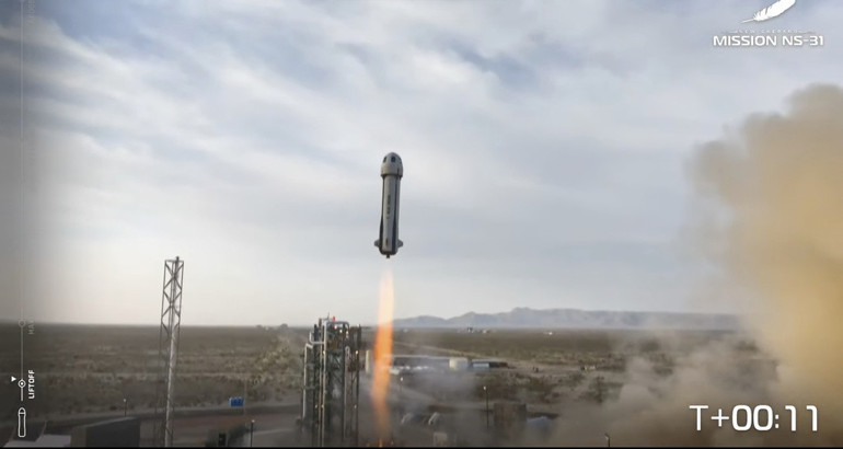 Tarihe not düşülsün diyerek duyurdu... Türk bilim insanı Canan Dağdeviren, buluşunu uzaya gönderdi