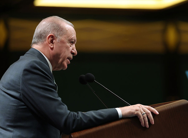 Son dakika haberi... Cumhurbaşkanı Erdoğan: 25 bin öğretmen ataması sürecini başlattık