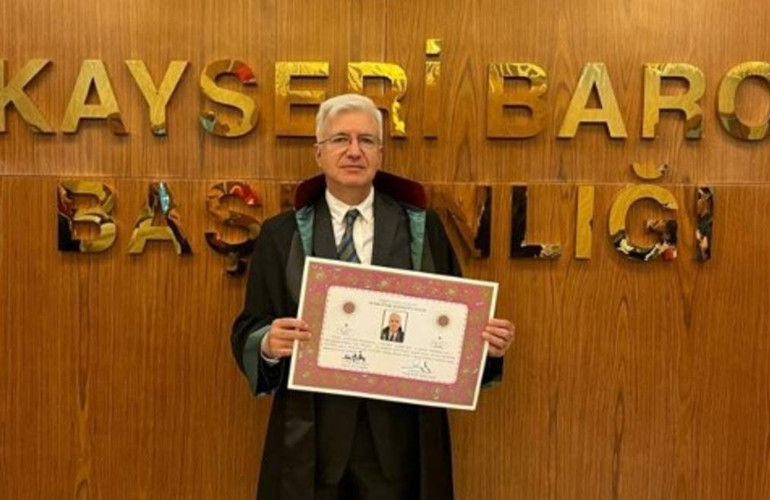 34 yıllık cerrah, sağlık personeline şiddet artınca yeni bir meslek edindi
