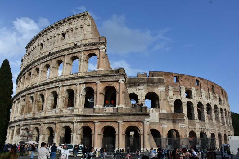 Bakan Ersoy’un katılımıyla Roma Kolezyumu’nda 6 milyon ziyaretçili final: Göbeklitepe sergisi tarihe geçti