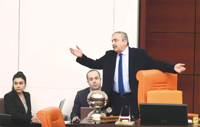 Son dakika... Sırrı Süreyya Önderin doktorundan son sağlık durumuna ilişkin açıklama