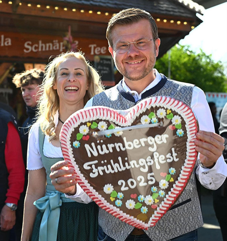 Nürnberg Volksfest kapılarını açtı