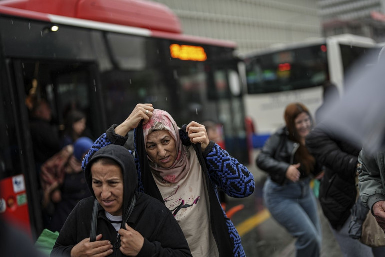 Yeni haftada hava nasıl olacak Önce sıcak sonra yağış... İstanbul için tarih belli oldu
