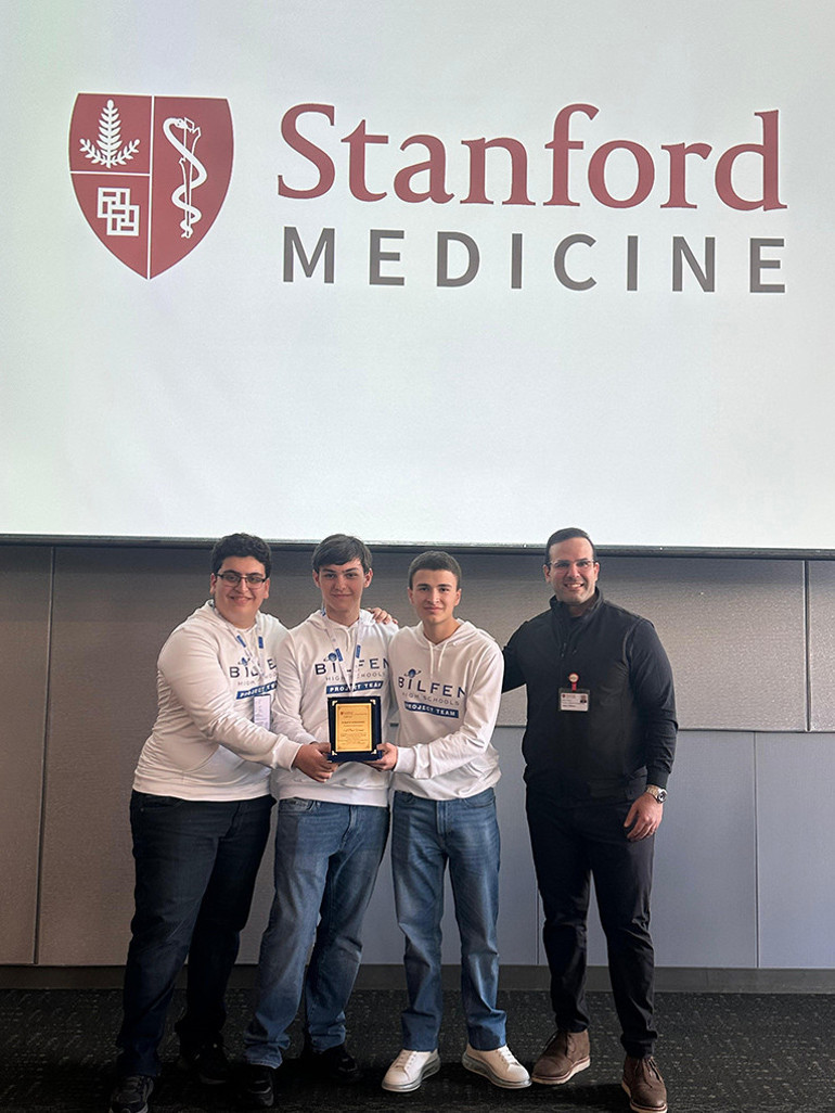 Liselilerin sağlık projesi Stanford’da birinci seçildi