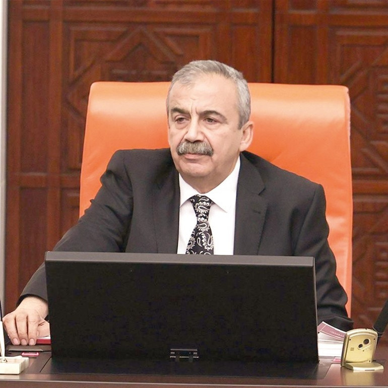 Hastaneden açıklama geldi: Sırrı Süreyya Önderin hayati riski çok yüksek