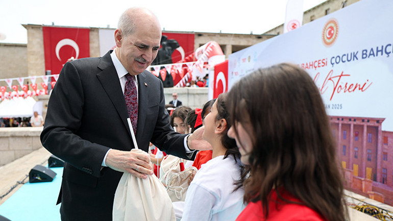 Burada bulunan her bir çocuğun parlak geleceği, Türkiyenin parlak geleceğidir