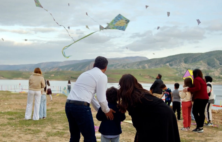 Uzak Şehir çocukları unutmadı