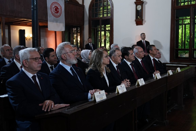 TBMM Başkanı Kurtulmuş: Türkiye Cumhuriyetini dünyada her alanda sözü güçlü, gücü tesirli bir Türkiye haline getireceğiz