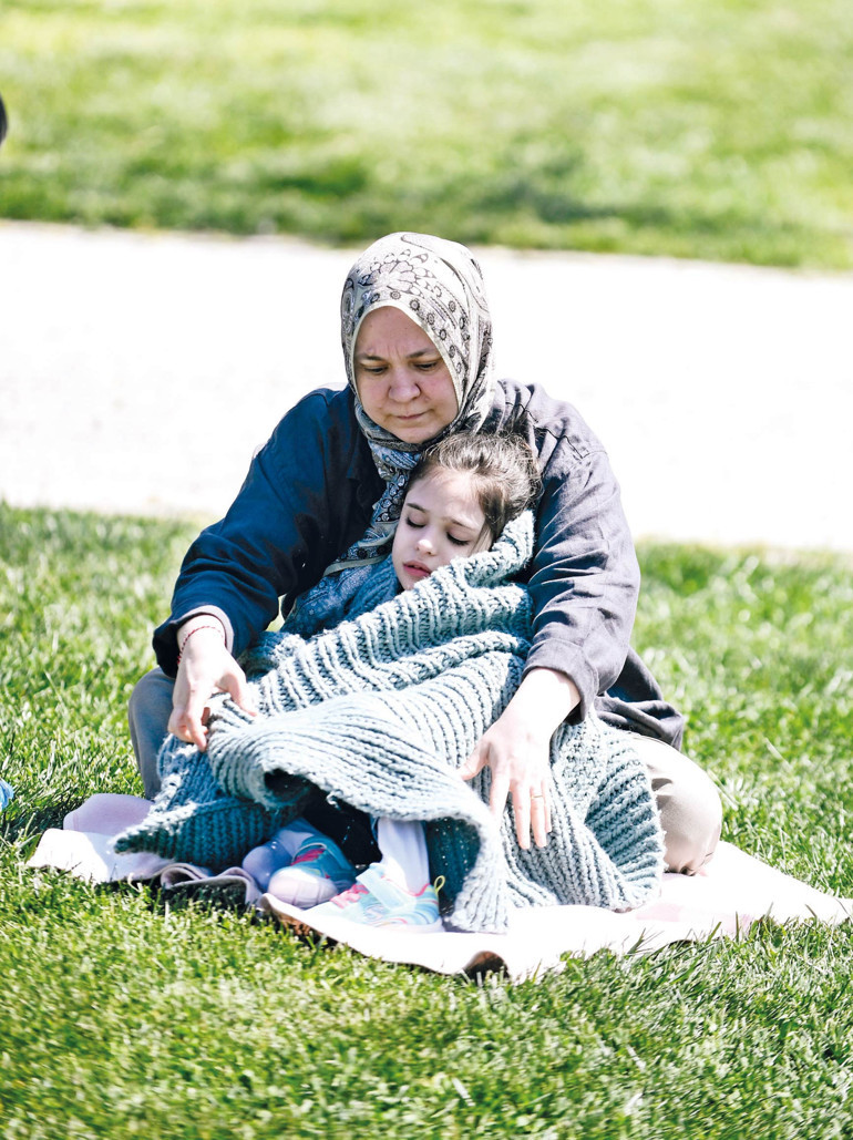 Deprem hocalarının hangisine inanalım