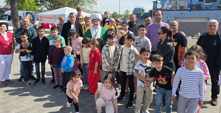 Almanya’da 23 Nisan coşkusu