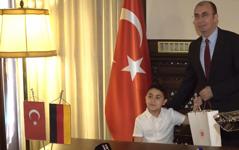 Almanya’da 23 Nisan coşkusu