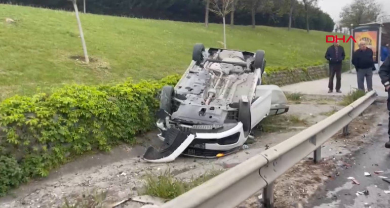İstanbulda zincirleme trafik kazası: Yaralılar var