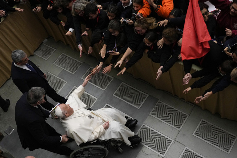 Papa öldü, Oscar’lı film kıymete bindi… İzlenme rekorları kırıyor