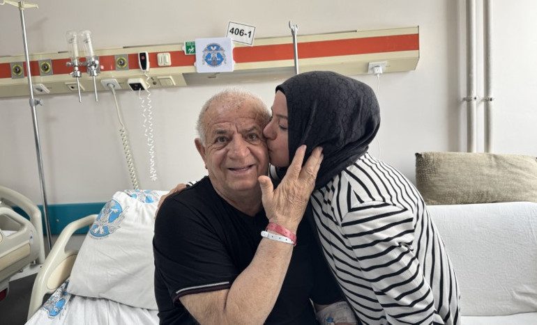 Çok nadir görülen olay Dizinden ameliyat olduktan sonra Türkçe konuşmayı unuttu, Danca konuşmaya başladı