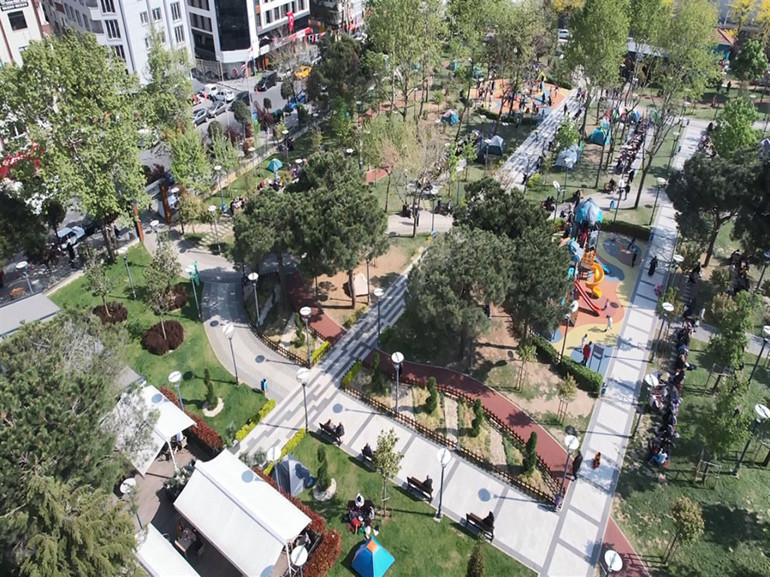 Son dakika İstanbulda art arda artçı depremler AFADdan ilk açıklama geldi