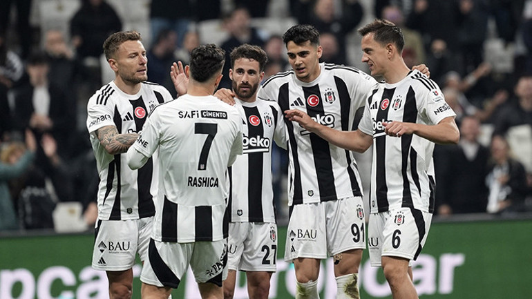 Beşiktaşa 5-1lik Hatayspor galibiyeti sonrası usta yazardan övgü: Galibiyete 4 puan verilseydi futbol böyle olurdu