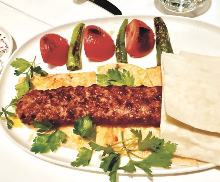 İki özel buluşma, iki özel mekân