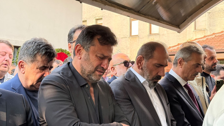 Bülent Uygunun en acı günü... Kızı Almina Tude, son yolculuğuna uğurlandı