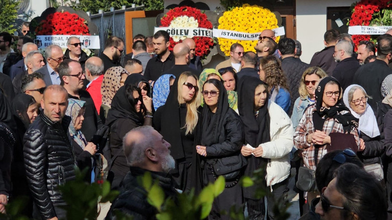 Bülent Uygunun en acı günü... Kızı Almina Tude, son yolculuğuna uğurlandı
