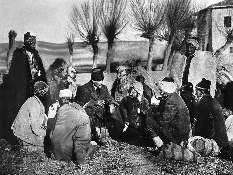 Atatürk’ün hiç görülmemiş fotoğrafları ve daha fazlası