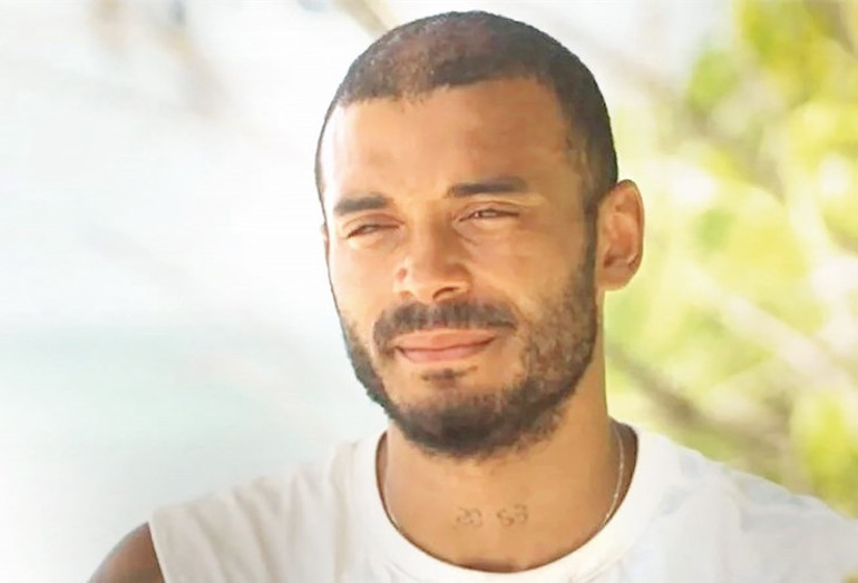 Öncesinde kim olduğunu bilmiyordum... Babamla 27 yıl sonra telefonda tanıştım