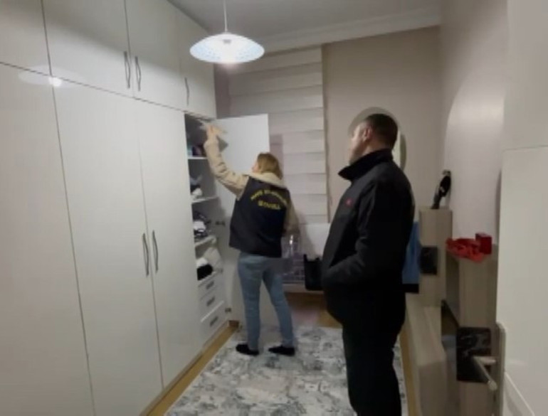 Polis fuhuş sitesini takibe aldı: İstanbuldaki operasyonda 6 kişi tutuklandı