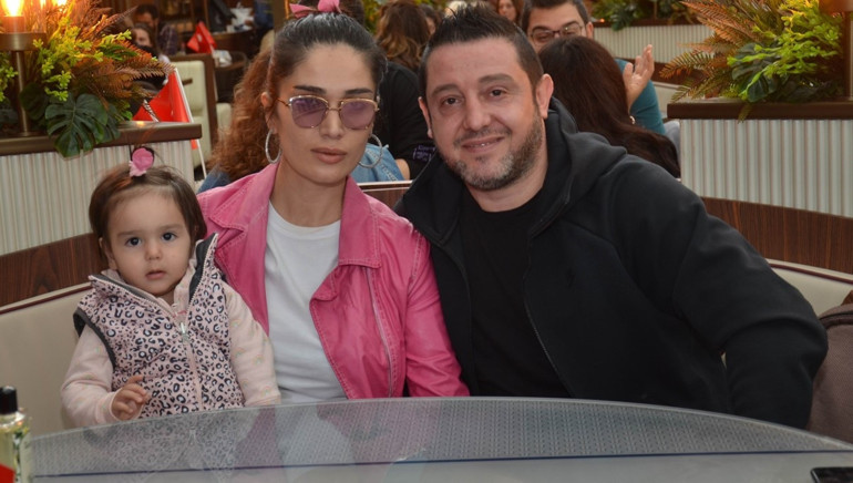 Nihat Kahvecinin eşinden itiraf: Asla futbolcuyla evlenmem diyordum
