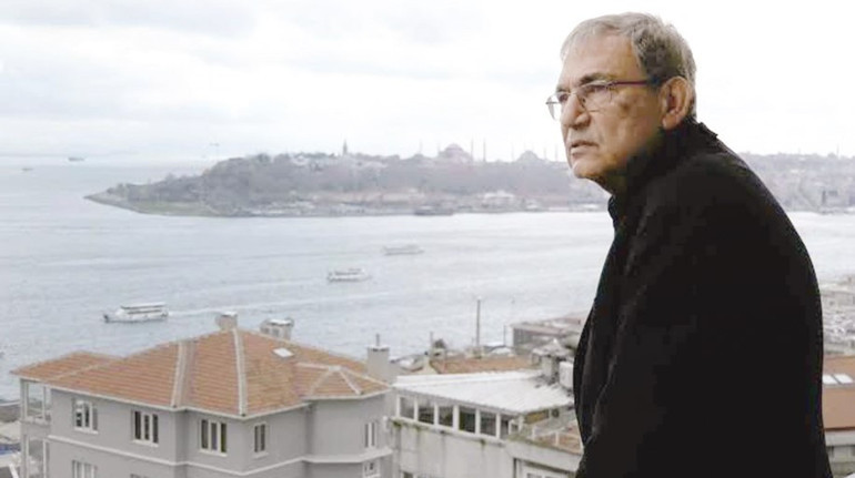 50 yıllık Taray Apartmanı da riskli yapı ilan edildi... Mahalle sakinleri endişe içinde