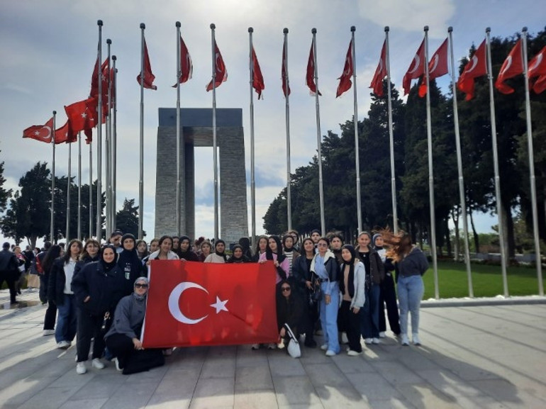 Çanakkale zaferinin 110. yılında 110 bin genç Çanakkale’ye getirilecek