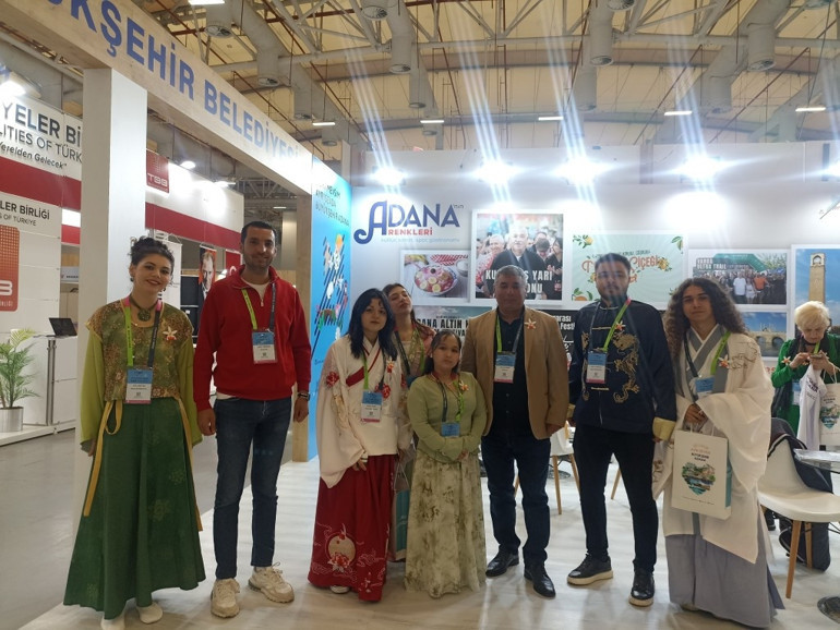 Adana “Colors of the World” Fuarı’nda tanıtıldı
