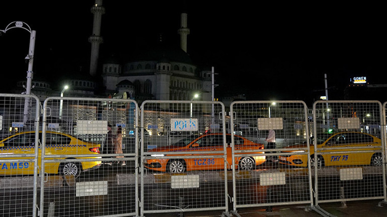 İstanbulda bazı yollar trafiğe kapatıldı