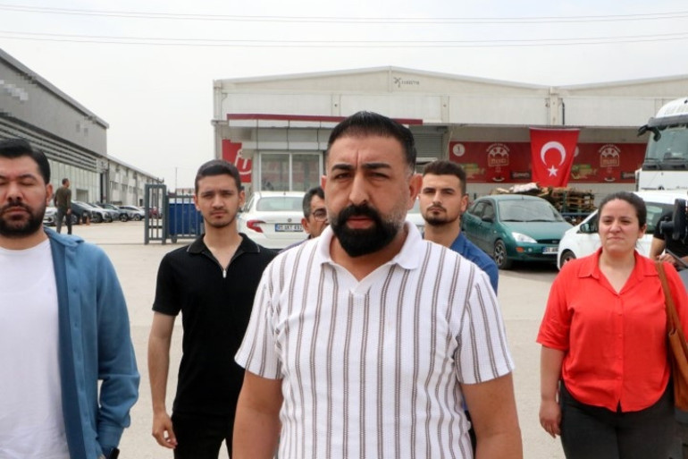 Sıfır otomobilleri ellerinden alındı Satış danışmanının kurbanı oldular... Kurduğu tezgahı ailesine ve patronuna itiraf edip canına kıydı