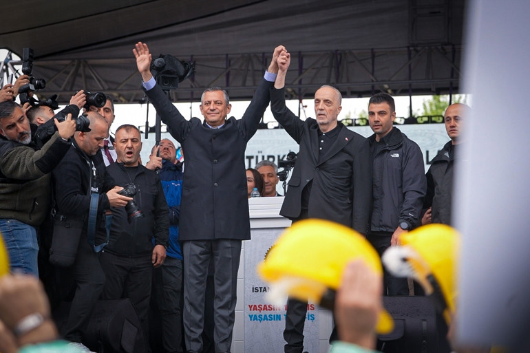 CHP lideri Özel, 1 Mayıs kutlamalarına katıldı
