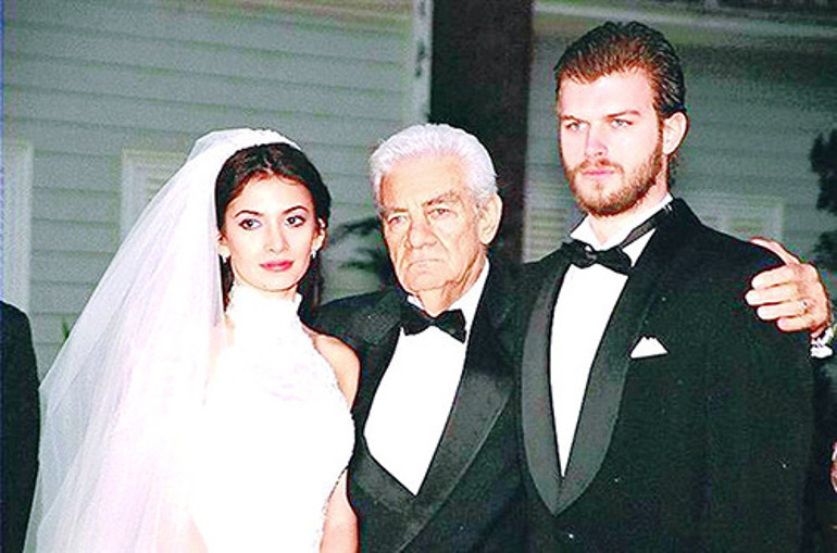 O 40 günlük bebekken pilot babası şehit düşmüştü... Yeşilçamda filmleri kaldı yadigar