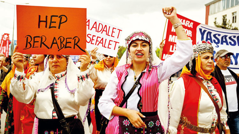 1 Mayıs’a coşkulu kutlama: İşçiler, emekçiler meydanlardaydı